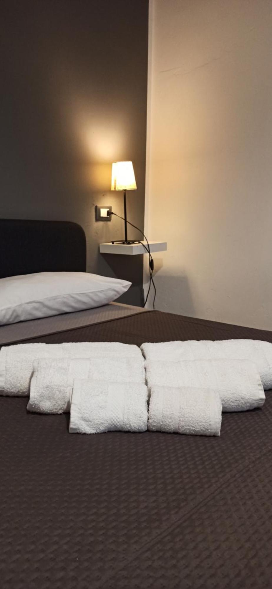 New Suite 巴勒莫 外观 照片